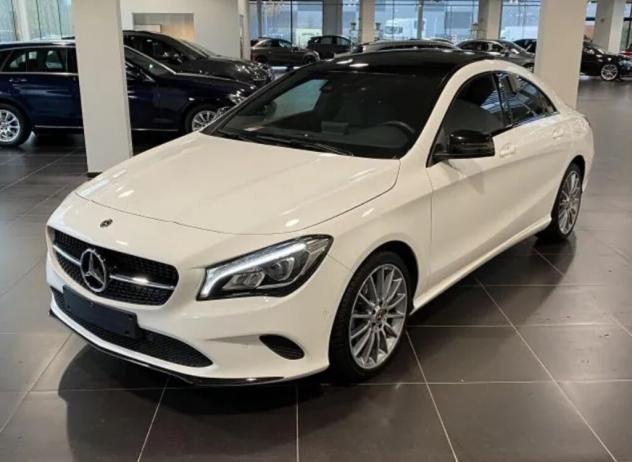 Mercedes Classe CLA (C117) CLA 200 Panorama AMG 18 'Camera 2018
