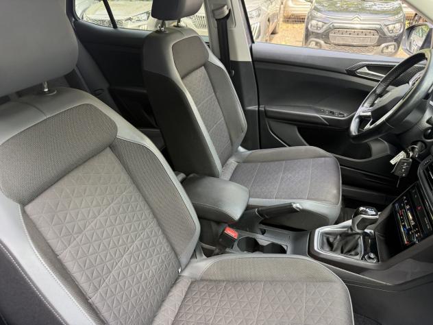 Volkswagen T-Cross T-Cross 1.0 tsi Advanced 110cv dsg - Foto 9