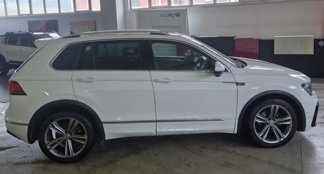 Volkswagen Tiguan Tiguan 2.0 tdi DSG R-Line exterior pack - Foto 6