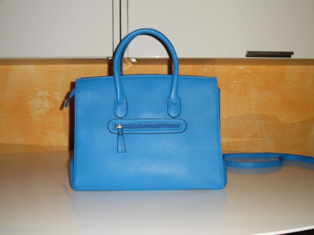 UNA BORSA NUOVA GRANDE DA DONNA CON TRACOLLA REMOVIBILE E REGOLABILE IN ECO PELL - Foto 6