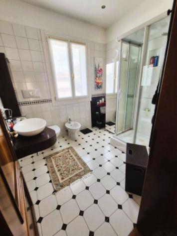Villa di 268 m² con più di 5 locali e box auto doppio in vendita a Mirano - Foto 12