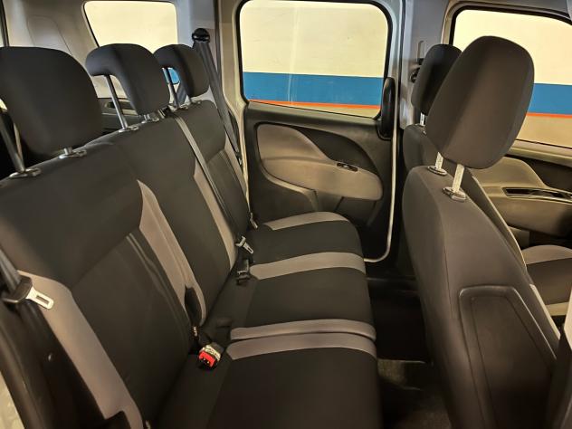 Fiat Doblo Dobl1.6 MJT 16V 95CV Easy - Foto 5