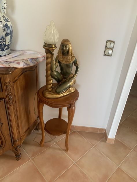 Svuoto la casa del mio zio da ritirare a Roquebrune cap martin in francia,