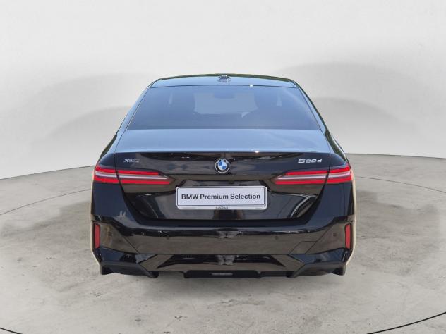 BMW Serie 5 G60 Berlina 520d 48V xdrive MSport auto - Foto 3