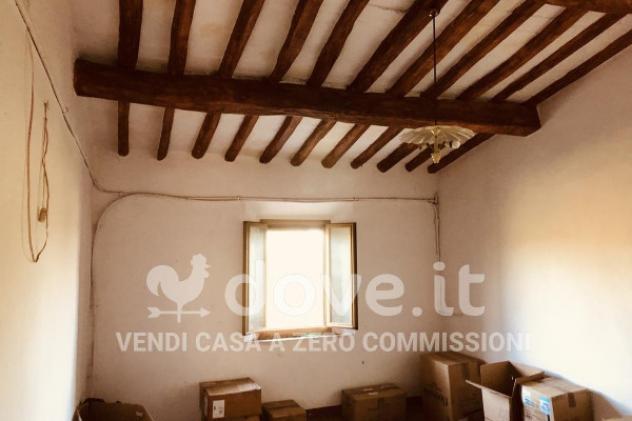 Appartamento di 200 m² con più di 5 locali e posto auto in vendita a Poggibonsi - Foto 6