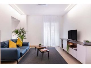 Luxury 2BR flat near the Colosseum