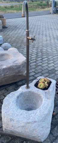 Fontana ricavato da mortaio antico in pietra - Foto 7