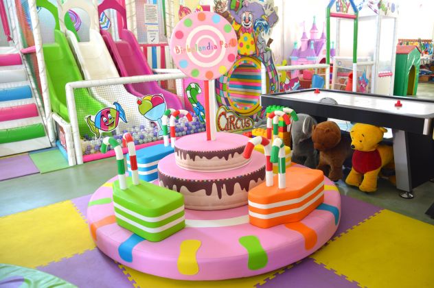 Giochi Gonfiabili per Bambini, Giostrine e Allestimenti x Ludoteche - Foto 6