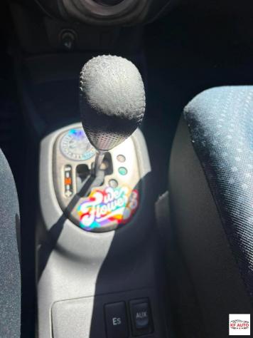 TOYOTA - Yaris 5p 1.3 automatica - Foto 7