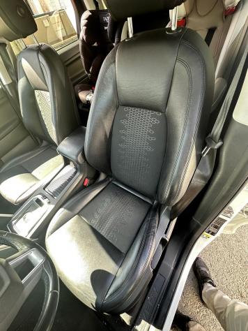 Land Rover Discovery Sport Discovery Sport 2.0 TD4 150 CV Pure - Foto 4