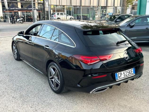 MERCEDES-BENZ CLA 180 d SHOOTING BRAKE PREMIUM AMG AUTO NAVI KAMERA LED rif. 24198520 - Foto 3