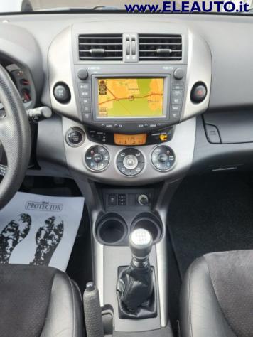 TOYOTA RAV 4 RAV4 2.2 D-4D 150 CV DPF Exclusive rif. 24194450 - Foto 10