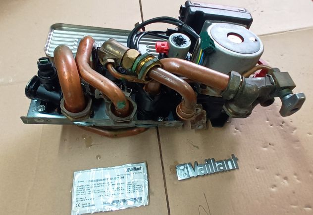 VAILLANT VMW 275-4-7-H R2 RICAMBI - Foto 10
