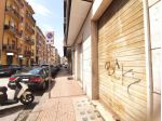 LOCALE CON POSSIBILITA' DI CAMBIO DI DESTINAZIONE D' USO A GARAGE