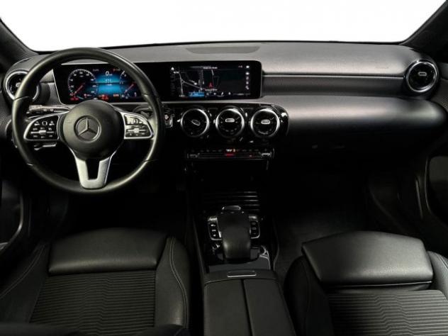 MERCEDES-BENZ A 180 d Automatic Sport rif. 23922343 - Foto 9