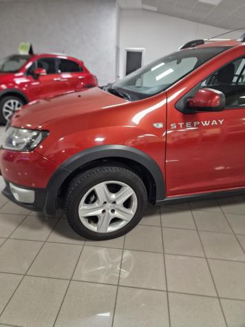 Dacia Sandero Stepway 1.5 dCi 8V 90CV Prestige - Foto 3