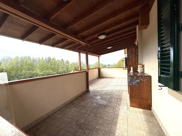 Appartamento in vendita a Limite - Capraia e Limite 105 mq Rif: 1412671 - Foto 2