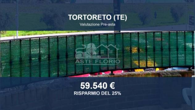 Immobile in asta di 70 m², box auto in vendita a Tortoreto
