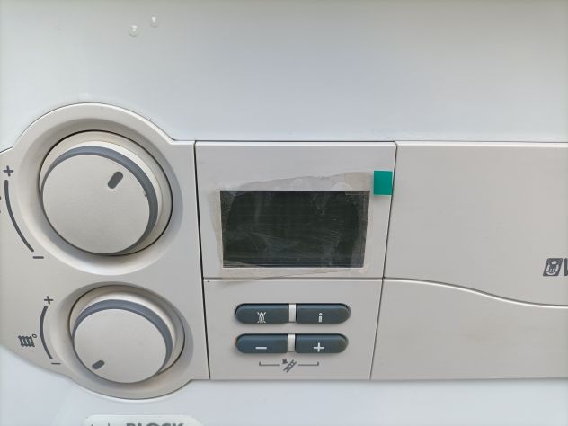 Caldaia Vaillant VMW 282 camera stagna gas metano - Foto 3