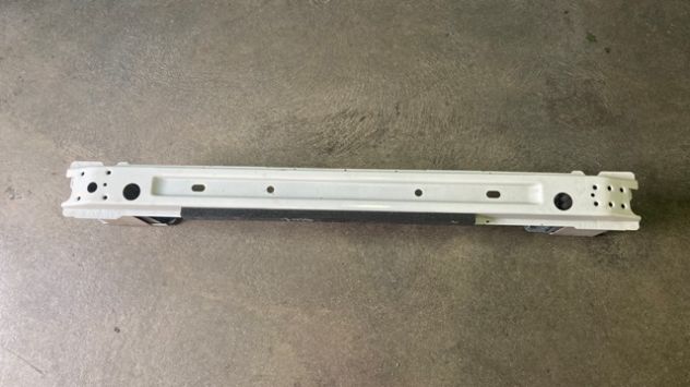 Traversa rinforzo paraurti posteriore Fiat 500L del 2016