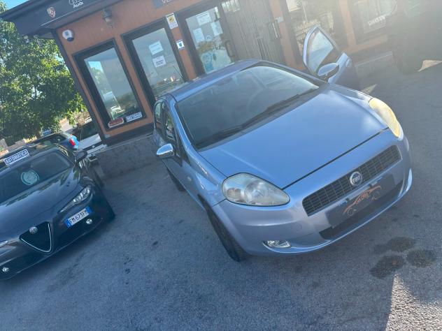 Fiat Grande Punto 1.3 MJT 90 CV 5 porte Dynamic - Foto 4