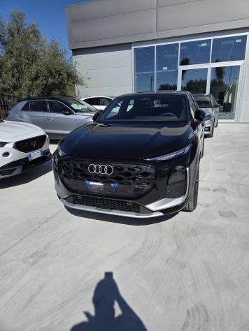 Audi Q3 SPB TDI 110 kW S tronic Line edition