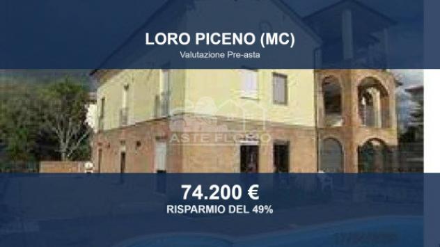 Immobile in asta di 121 m² con più di 5 locali e box auto in vendita a Loro Piceno