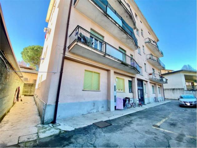 Palazzo / Stabile di 1137 m² con più di 5 locali in vendita a Oggiono - Foto 3