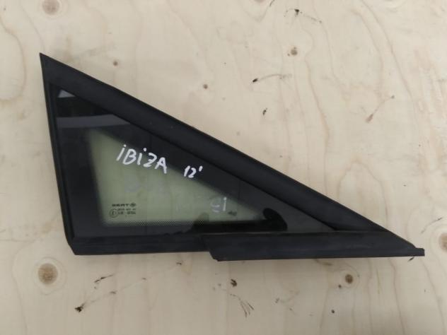 VETRO FISSO LATERALE DESTRO SEAT Ibiza Serie (0812)