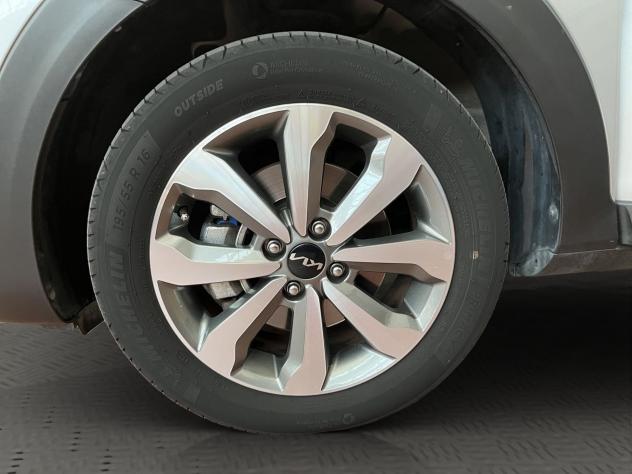Kia Stonic Stonic 1.2 dpi Urban 84cv - Foto 4