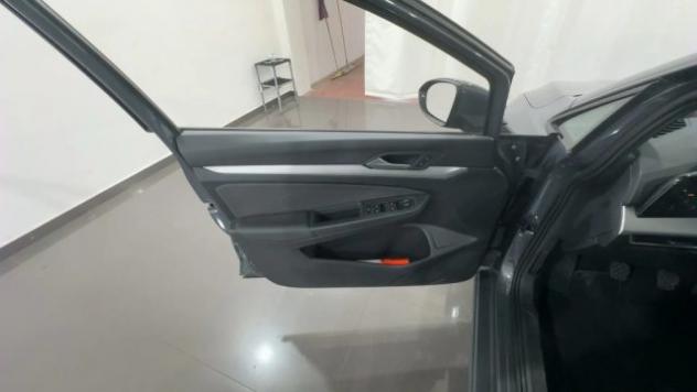VOLKSWAGEN Golf 2.0 TDI 115 CV SCR Life rif. 23834087 - Foto 9