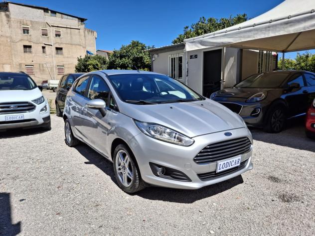 Ford Fiesta 1.5 TDCi 75CV 5 porte Titanium - Foto 2