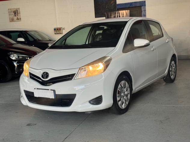 Toyota Yaris 1.0 5 porte Active - Foto 7
