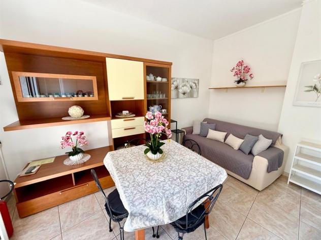 Alassio, alloggio quarto piano con ascensore comodo al mare e ai servizi - Foto 3