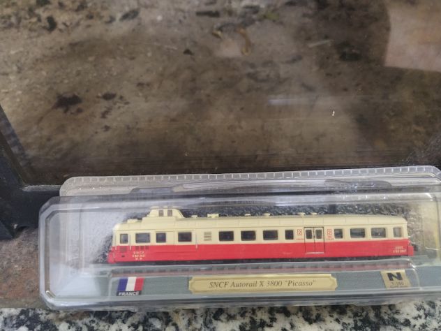 R30 - GIOCATTOLI - MODELLINI LOCOMOTIVE - Foto 4