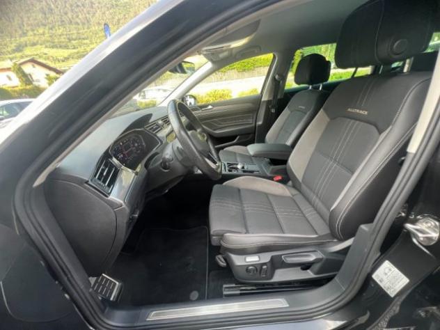 VOLKSWAGEN Passat Alltrack 2.0 TDI 200 CV 4MOTION DSG rif. 23834151 - Foto 9