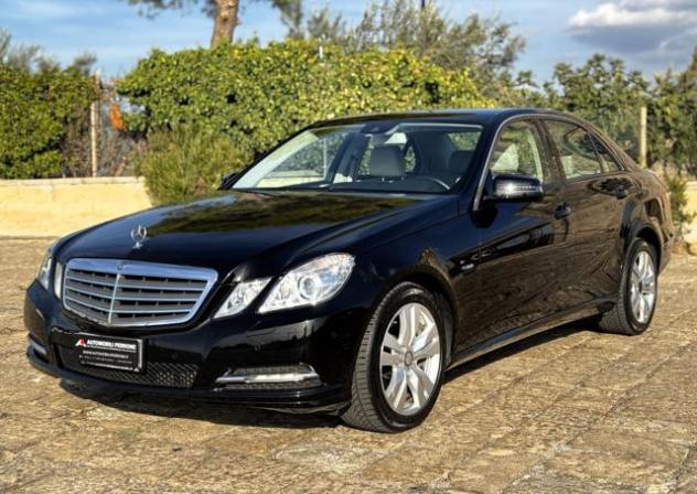 MERCEDES-BENZ E 220 CDI Avantgarde - Solo 87.000 km / 1 propr. rif. 24162605 - Foto 4