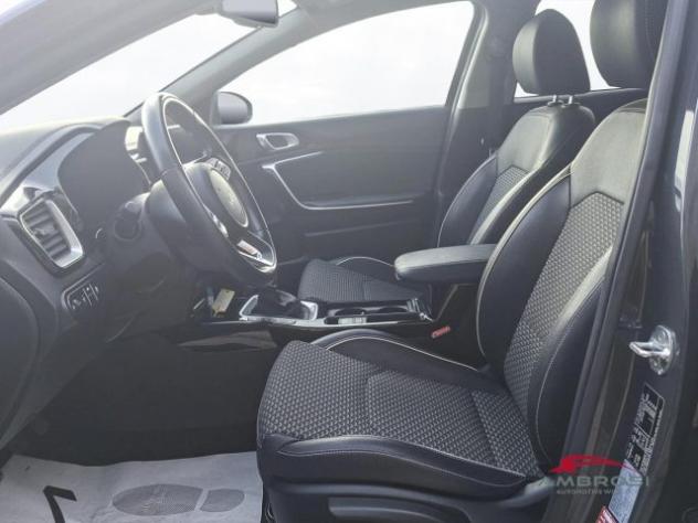 KIA XCeed 1.6 CRDi 136 CV MHEV iMT High Tech rif. 23418929 - Foto 10