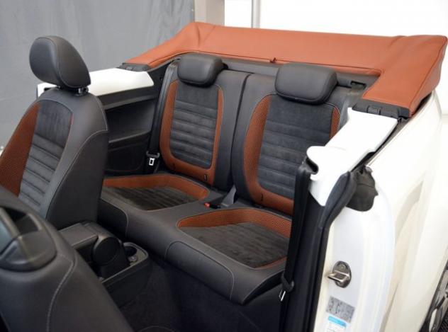 VOLKSWAGEN Maggiolino Cabrio 1.4 TSI DSG Karmann BMT Keyless-Navi rif. 24182914 - Foto 4