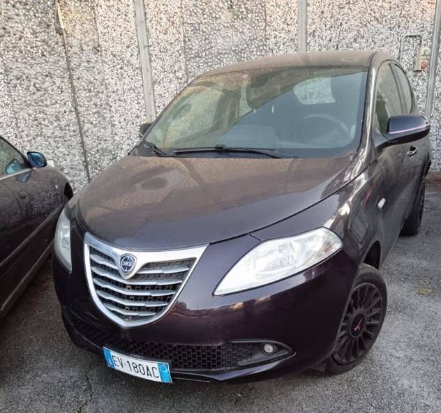 Lancia Ypsilon 1.2 69 CV 5 porte GPL Ecochic Elefantino
