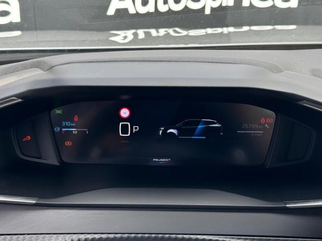 Peugeot 2008 Hybrid 145cv e-DCS6 Allure auto - Foto 9