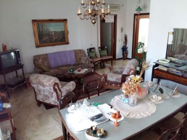 Ampio appartamento in zona tranquilla - Foto 2