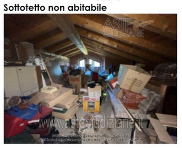 IMMOBILI-IMMOBILE RESIDENZIALE-Via Petiva 4 - Foto 9
