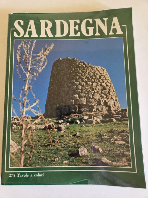 Libro "Sardegna", guida a tutte le città della Sardegna ed alle loro province.