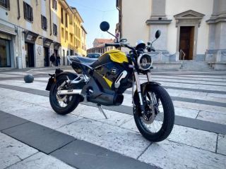 Super Soco TC Max Yellow