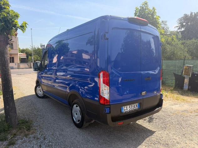 FORD Transit 310 2.0 tdci 130cv trend L2H2 E6.2 IVA COMPRESA - Foto 3