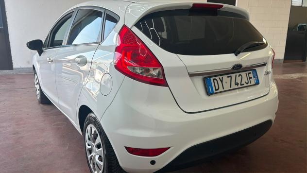 Ford Fiesta 1.4 5 porte Bz.- GPL Titanium - Foto 6
