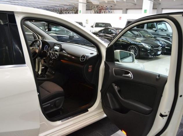 MERCEDES-BENZ B 180 Sport - Navi-Pdc-Xenon - Km 43.000 rif. 24123303 - Foto 4
