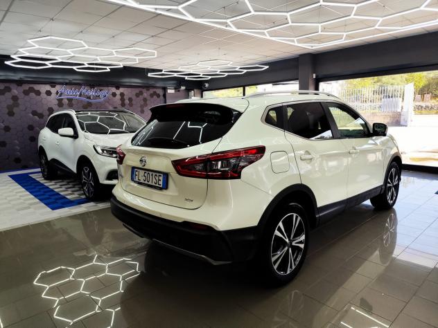 Nissan Qashqai 1.5 dCi N-Connecta - Foto 6