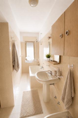 CASA INDIPENDENTE di 9 vani e di 209 mq (MONTEBELLUNA) rif. PE16 - Foto 12